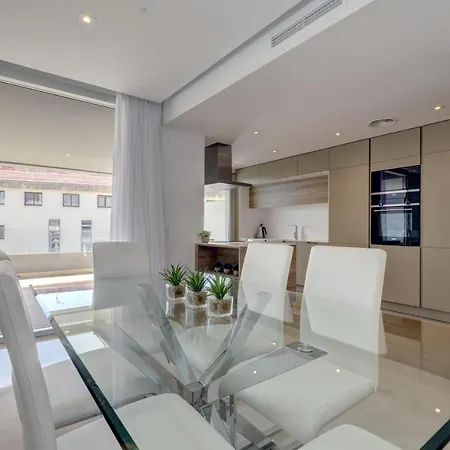 Apartament New Modern 3 Bed Puerto Banus Marbella